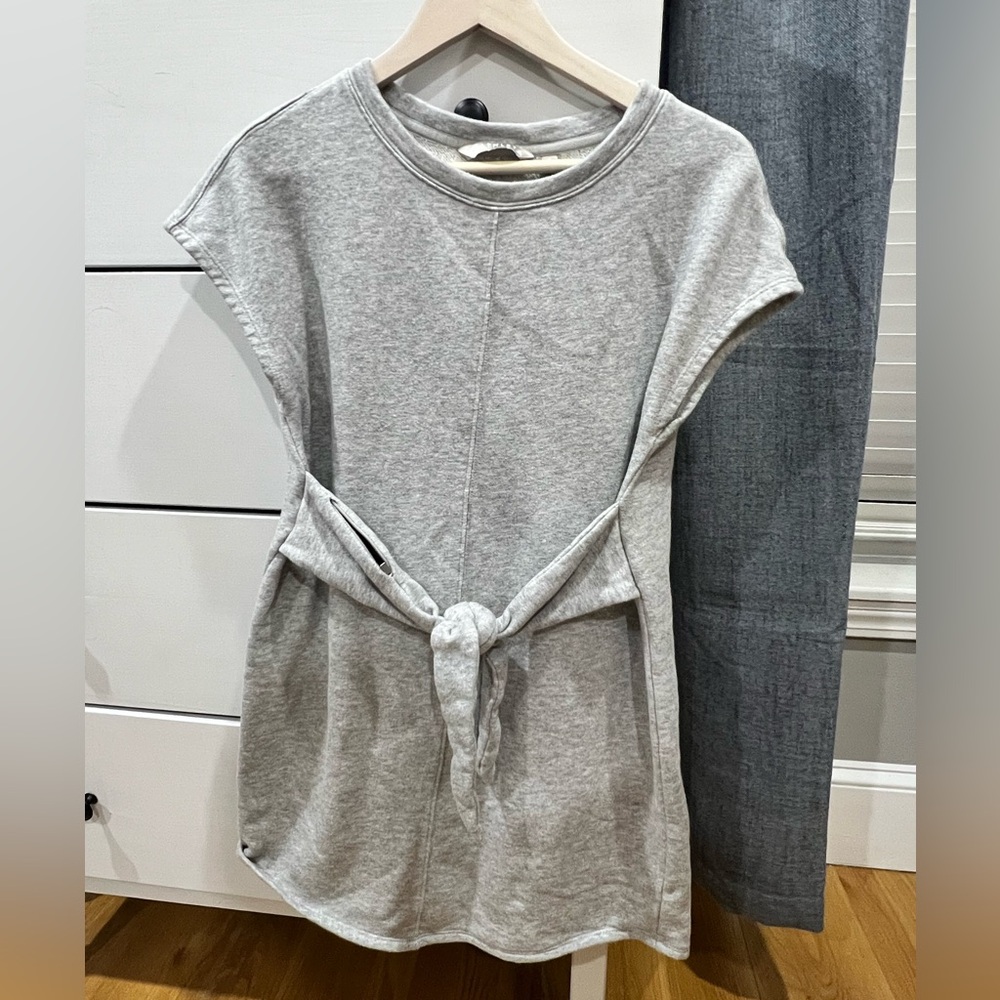 Athleta Embrace Gray Active Dress